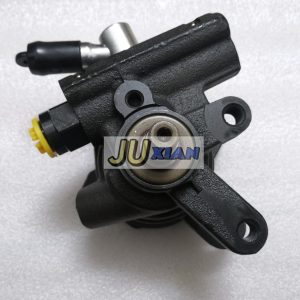 4432030630 STEERING PUMP44320-30630 CROWN
