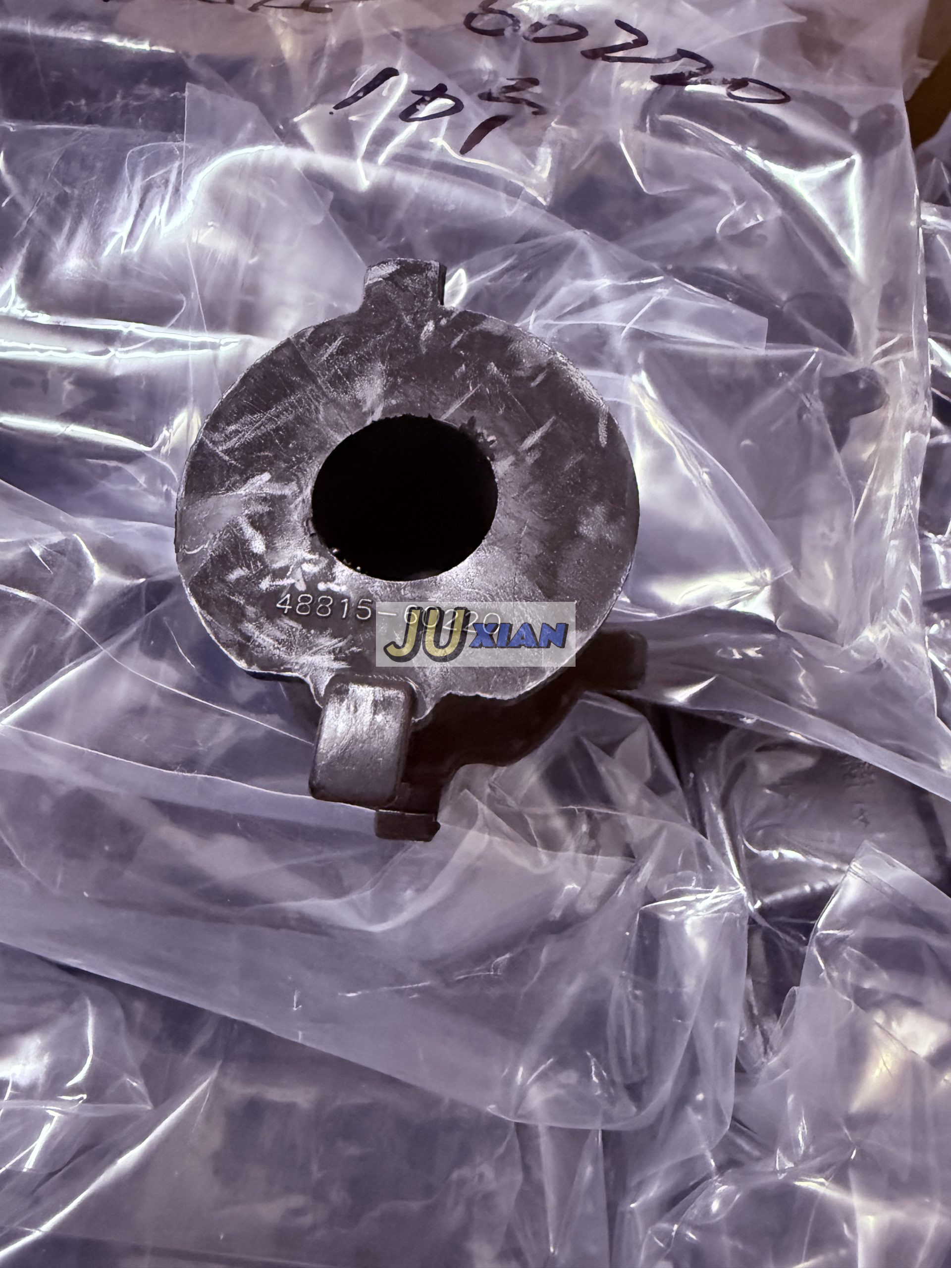 48815-60220 bush stabilizer - Image 2